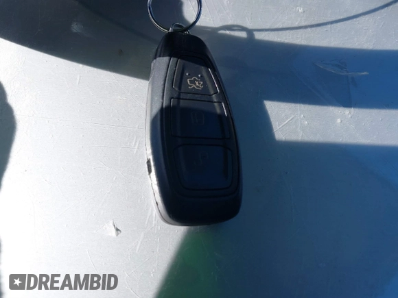 2013 Ford C-Max SEL z VIN 1FADP5BU2DL502027, wystawiony jako IAAI lot #41839015 z przebiegiem 125 981 mil mil oraz . Historia ofert i sprzedaży dostępna na DreamBid. Obrazek 11.