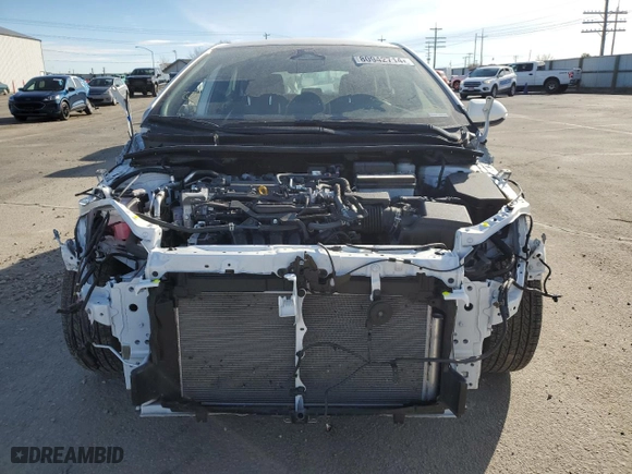 2024 Toyota Corolla Hatchback SE with VIN JTND4MBEXR3231162, listed as a Copart auction lot 80942714 with 8,039 mi miles and Salvage Title. Bid and sale history available at carsss.com. Image 5.