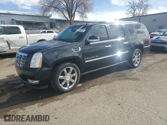 2008 Cadillac Escalade ESV z VIN 1GYFK66868R143475, wystawiony jako Copart lot #44468395 z przebiegiem 195 093 mil mil oraz Szkoda całkowita • Salvage title. Historia ofert i sprzedaży dostępna na DreamBid. Obrazek 1.