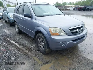 2009 Kia Sorento LX with VIN KNDJD735195890744, listed as a IAAI auction lot 42243831 with 253,054 mi miles and . Bid and sale history available at DreamBid. Image 1.