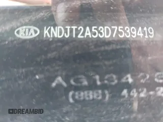 2013 Kia Soul with VIN KNDJT2A53D7539419, listed as a IAAI auction lot 40637283 with 148,621 mi miles. Bid and sale history available at carsss.com. Image 9.