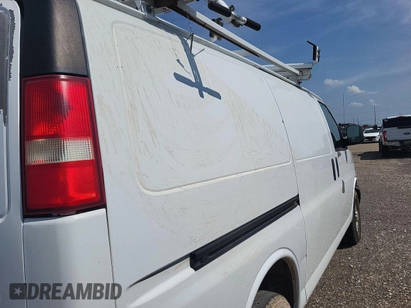 2010 Chevrolet Express Cargo с VIN 1GCZGFBA4A1166707, выставлен на аукционе IAAI как лот 42786291 с пробегом 133 930 миль миль и . История ставок и продаж доступна на DreamBid. Изображение 37.