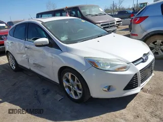 2012 Ford Focus SEL with VIN 1FAHP3M22CL378874, listed as a IAAI auction lot 41786414 with 190,504 mi miles. Bid and sale history available at carsss.com. Image 1.