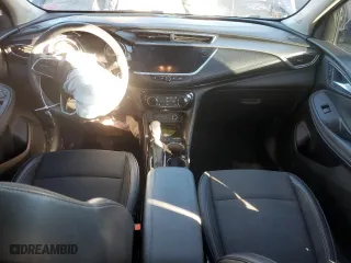 2020 Buick Encore GX Preferred with VIN KL4MMCSL7LB110674, listed as a Copart auction lot 87683585 with 45,220 mi miles and Salvage Title. Bid and sale history available at carsss.com. Image 8.