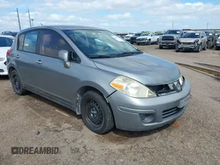 2007 Nissan Versa S with VIN 3N1BC13E27L377314, listed as a IAAI auction lot 42633068 with 181,468 mi miles and . Bid and sale history available at DreamBid. Image 1.