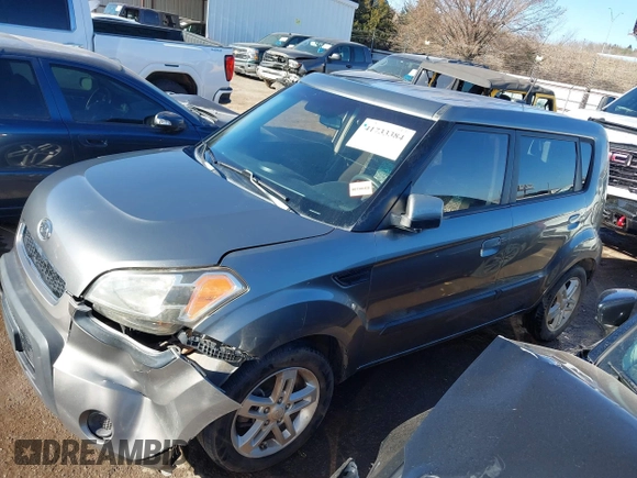 2010 Kia Soul + with VIN KNDJT2A24A7068737, listed as a IAAI auction lot 41733384 with 175,450 mi miles. Bid and sale history available at carsss.com. Image 14.