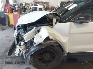 2011 Ford Explorer XLT with VIN 1FMHK7D84BGA57023, listed as a IAAI auction lot 42023816 with 205,238 mi miles and . Bid and sale history available at DreamBid. Image 19.