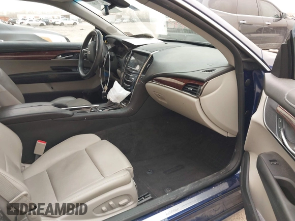 2015 Cadillac ATS Luxury AWD z VIN 1G6AH1RX6F0120173, wystawiony jako IAAI lot #41701867 z przebiegiem 70 142 mil mil oraz . Historia ofert i sprzedaży dostępna na DreamBid. Obrazek 5.
