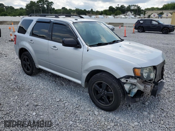 2011 Ford Escape XLT z VIN 1FMCU9DG8BKA85654, wystawiony jako Copart lot #64616925 z przebiegiem 188 948 mil mil oraz Szkoda całkowita • Salvage title. Historia ofert i sprzedaży dostępna na DreamBid. Obrazek 4.