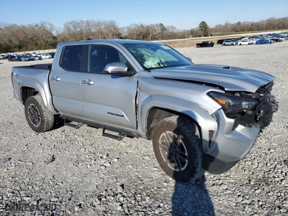 2024 Toyota Tacoma 2WD SR5 with VIN 3TYKB5FN4RT007681, listed as a Copart auction lot 46056805 with 5,439 mi miles and Salvage Title. Bid and sale history available at carsss.com. Image 4.