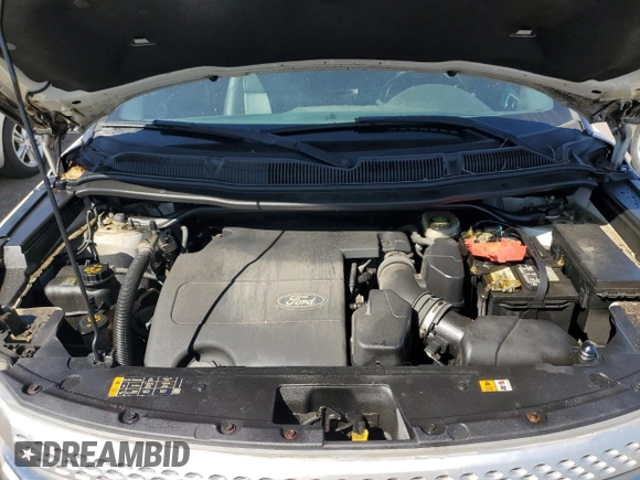 2014 Ford Explorer XLT z VIN 1FM5K8D80EGA05062, wystawiony jako Copart lot #56425455 z przebiegiem 188 429 mil mil oraz Szkoda całkowita • Salvage title. Historia ofert i sprzedaży dostępna na DreamBid. Obrazek 12.