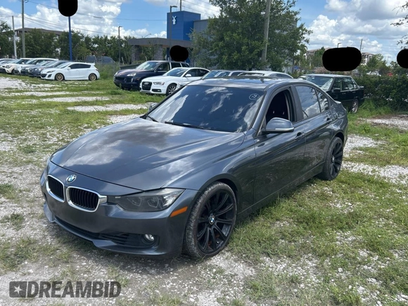 2013 BMW 3 Series 328i with VIN WBA3A5G53DNP19158, listed as a Copart auction lot 61036925 with 173,331 mi miles and Clean title. Bid and sale history available at DreamBid. Image 2.