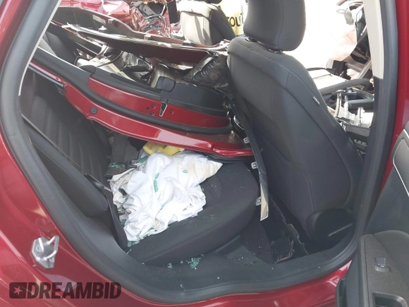 2017 Ford Fusion SE with VIN 3FA6P0H7XHR104696, listed as a IAAI auction lot 42341815 with Not provided miles and . Bid and sale history available at DreamBid. Image 8.
