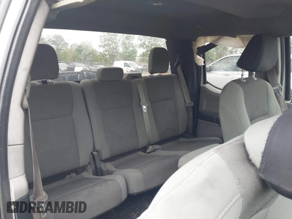 2015 Ford F-150 XL with VIN 1FTEX1C8XFKD19587, listed as a IAAI auction lot 42315673 with 220,319 mi miles and . Bid and sale history available at DreamBid. Image 8.