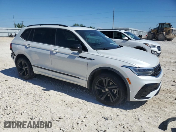 2023 Volkswagen Tiguan SE R-Line Black с VIN 3VVCB7AX0PM052720, выставлен на аукционе Copart как лот 53115905 с пробегом 27 501 миль миль и Списание • Salvage title. История ставок и продаж доступна на DreamBid. Изображение 4.
