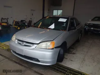 2001 Honda Civic LX with VIN 1HGEM21541L087029, listed as a IAAI auction lot 41972872 with 226,268 mi miles. Bid and sale history available at carsss.com. Image 6.