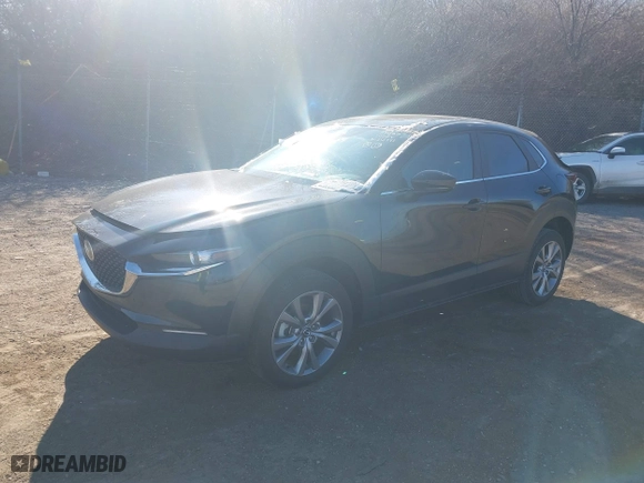 2021 Mazda CX-30 Preferred with VIN 3MVDMBCL8MM261241, listed as a IAAI auction lot 41643014 with 19,759 mi miles. Bid and sale history available at carsss.com. Image 18.