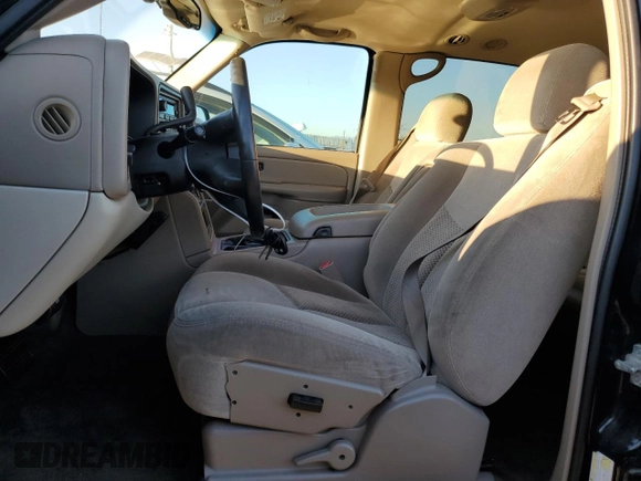 2004 Chevrolet Suburban LS with VIN 3GNEC16Z04G242630, listed as a Copart auction lot 42617085 with 119,840 mi miles and Salvage Title. Bid and sale history available at carsss.com. Image 7.