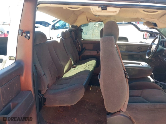 2006 Chevrolet Silverado 1500 LT1 with VIN 1GCEC19Z66Z222292, listed as a IAAI auction lot 41400043 with 160,588 mi miles. Bid and sale history available at carsss.com. Image 8.