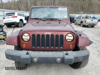2007 Jeep Wrangler Unlimited Sahara z VIN 1J4GA59127L113178, wystawiony jako Copart lot #47443535 z przebiegiem 250 355 mil mil oraz Szkoda całkowita • Salvage title. Historia ofert i sprzedaży dostępna na DreamBid. Obrazek 5.