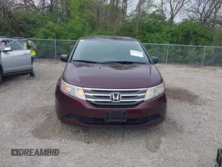 2013 Honda Odyssey LX with VIN 5FNRL5H25DB080209, listed as a IAAI auction lot 42123644 with 157,631 mi miles and . Bid and sale history available at carsss.com. Image 12.