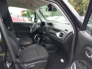 2018 Jeep Renegade Latitude z VIN ZACCJABB8JPJ33239, wystawiony jako IAAI lot #42270008 z przebiegiem 149 015 mil mil oraz . Historia ofert i sprzedaży dostępna na DreamBid. Obrazek 5.