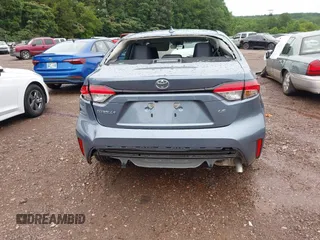 2025 Toyota Corolla LE z VIN 5YFB4MDE1SP294222, wystawiony jako IAAI lot #42462252 z przebiegiem 7 389 mil mil oraz . Historia ofert i sprzedaży dostępna na DreamBid. Obrazek 17.