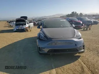 2022 Tesla Model Y Performance с VIN 7SAYGDEF1NF347903, выставлен на аукционе Copart как лот 57646175 с пробегом 48 286 миль миль и Списание • Salvage title. История ставок и продаж доступна на DreamBid. Изображение 13.