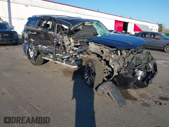2018 Toyota 4Runner SR5 with VIN JTEBU5JR3J5493244, listed as a IAAI auction lot 41467583 with Not Provided miles. Bid and sale history available at carsss.com. Image 1.