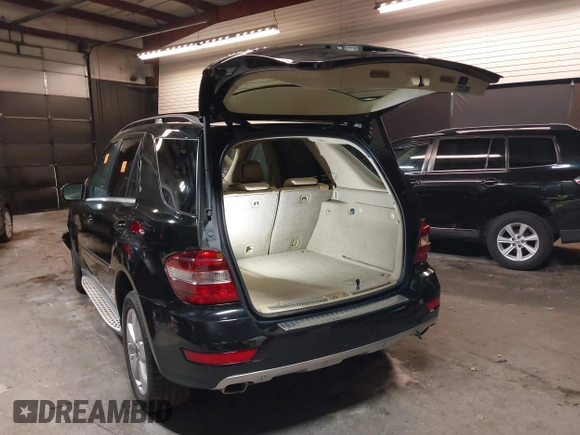 2010 Mercedes-Benz M 350 with VIN 4JGBB8GBXAA559474, listed as a IAAI auction lot 41813323 with 188,481 mi miles and . Bid and sale history available at DreamBid. Image 3.