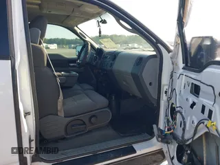2004 Ford F-150 XLT с VIN 1FTPX14514NA35791, выставлен на аукционе IAAI как лот 42554537 с пробегом Не указан миль и . История ставок и продаж доступна на DreamBid. Изображение 5.