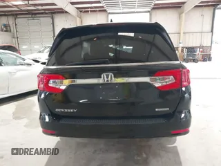 2018 Honda Odyssey Touring with VIN 5FNRL6H87JB105410, listed as a IAAI auction lot 41860707 with 91,908 mi miles. Bid and sale history available at carsss.com. Image 16.