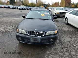 2002 BMW 3 Series 330xi with VIN WBAEW53482PG08312, listed as a Copart auction lot 80872734 with 180,306 mi miles and Salvage title. Bid and sale history available at DreamBid. Image 5.