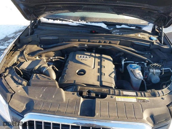 2016 Audi Q5 Premium with VIN WA1C2AFP0GA014643, listed as a IAAI auction lot 41389207 with 122,414 mi miles. Bid and sale history available at carsss.com. Image 10.
