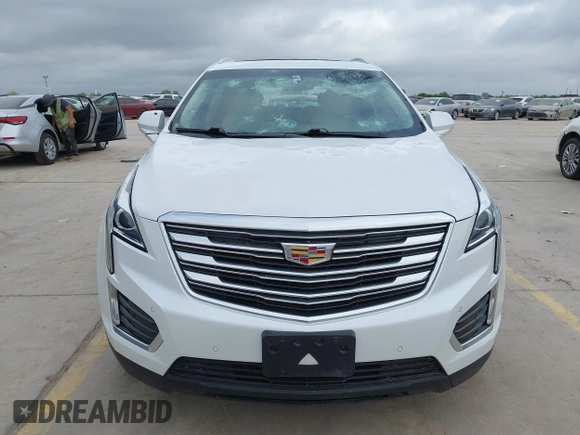 2017 Cadillac XT5 Luxury FWD z VIN 1GYKNBRS3HZ195197, wystawiony jako IAAI lot #42033419 z przebiegiem 76 709 mil mil oraz . Historia ofert i sprzedaży dostępna na DreamBid. Obrazek 12.