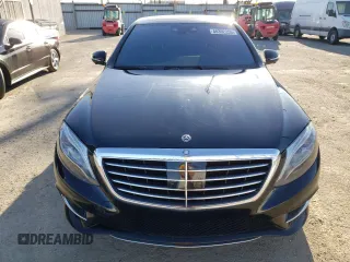 2015 Mercedes-Benz S-Class S 550 with VIN WDDUG8CB7FA183186, listed as a Copart auction lot 48392255 with 125,319 mi miles and Salvage Title. Bid and sale history available at carsss.com. Image 5.