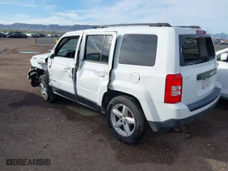 2015 Jeep Patriot Sport with VIN 1C4NJPBB2FD157427, listed as a IAAI auction lot 41819957 with 106,614 mi miles. Bid and sale history available at carsss.com. Image 3.