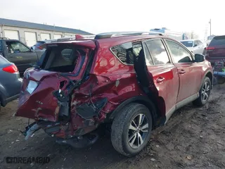 2018 Toyota RAV4 XLE with VIN 2T3WFREV0JW418721, listed as a IAAI auction lot 41186821 with 64,645 mi miles. Bid and sale history available at carsss.com. Image 4.