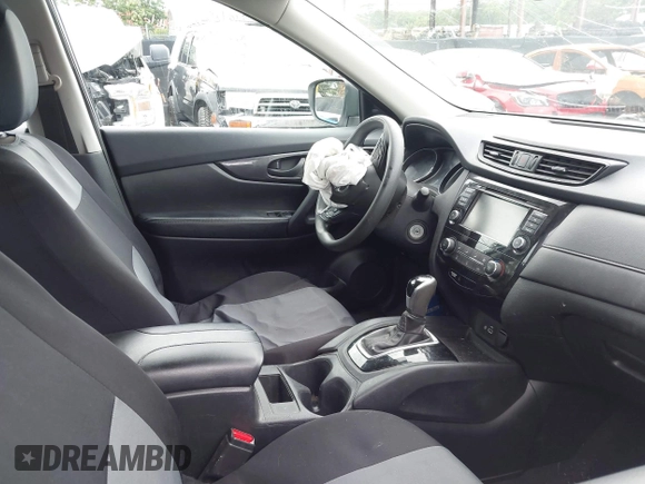 2020 Nissan Rogue SL with VIN 5N1AT2MV7LC741645, listed as a IAAI auction lot 41318317 with 58,049 mi miles. Bid and sale history available at carsss.com. Image 5.