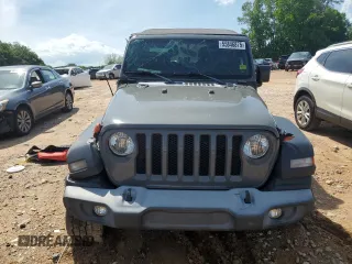 2019 Jeep Wrangler Unlimited Sport S with VIN 1C4HJXDG7KW603821, listed as a Copart auction lot 55846875 with 37,711 mi miles and Salvage title. Bid and sale history available at DreamBid. Image 5.