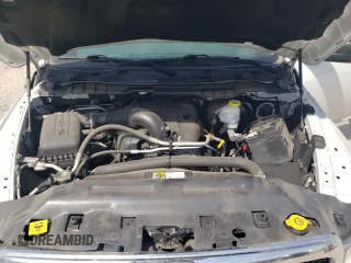 2019 Ram 1500 Tradesman z VIN 3C6JR6DT7KG532305, wystawiony jako Copart lot #50749385 z przebiegiem 72 417 mil mil oraz Szkoda całkowita • Salvage title. Historia ofert i sprzedaży dostępna na DreamBid. Obrazek 13.