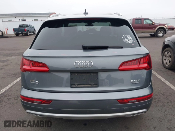 2018 Audi Q5 Premium Plus with VIN WA1BNAFY7J2106037, listed as a IAAI auction lot 41282887 with 81,170 mi miles. Bid and sale history available at carsss.com. Image 17.