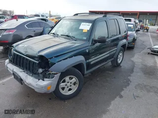 2005 Jeep Liberty Sport with VIN 1J4GL48K15W631101, listed as a IAAI auction lot 41217588 with 168,378 mi miles. Bid and sale history available at carsss.com. Image 2.