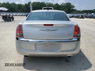 2012 Chrysler 300 Limited z VIN 2C3CCACG4CH249716, wystawiony jako Copart lot #55985435 z przebiegiem 93 756 mil mil oraz Szkody całkowita. Historia ofert i sprzedaży dostępna na DreamBid. Obrazek 6.