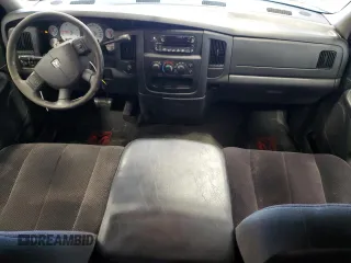 2005 Dodge 2500 ST z VIN 3D7KR28C95G746268, wystawiony jako Copart lot #44561345 z przebiegiem 249 067 mil mil oraz Szkody całkowita. Historia ofert i sprzedaży dostępna na DreamBid. Obrazek 8.