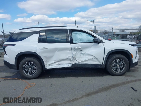 2024 Chevrolet Traverse FWD LT с VIN 1GNERGKS8RJ235117, выставлен на аукционе IAAI как лот 41635193 с пробегом 5 112 миль миль и . История ставок и продаж доступна на DreamBid. Изображение 13.
