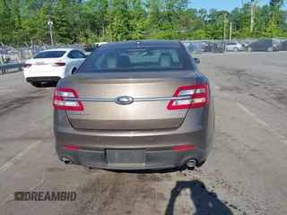 2016 Ford Taurus Limited z VIN 1FAHP2F81GG109548, wystawiony jako IAAI lot #42177871 z przebiegiem 168 611 mil mil oraz . Historia ofert i sprzedaży dostępna na DreamBid. Obrazek 16.