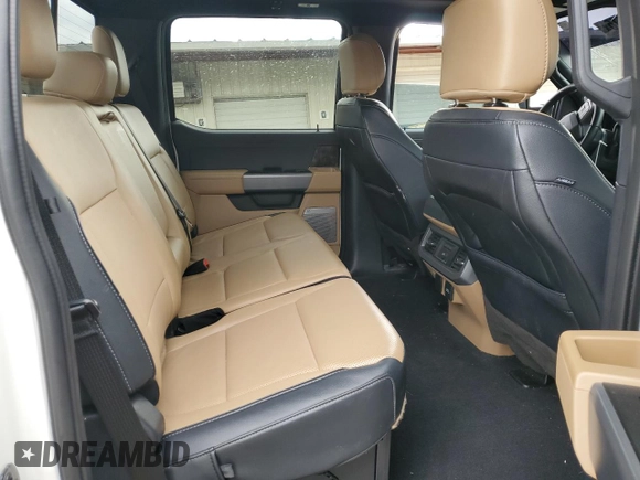2023 Ford F-250 XL с VIN 1FT8W2BM4PEC84727, выставлен на аукционе Copart как лот 53122115 с пробегом 31 909 миль миль и Списание • Salvage title. История ставок и продаж доступна на DreamBid. Изображение 10.