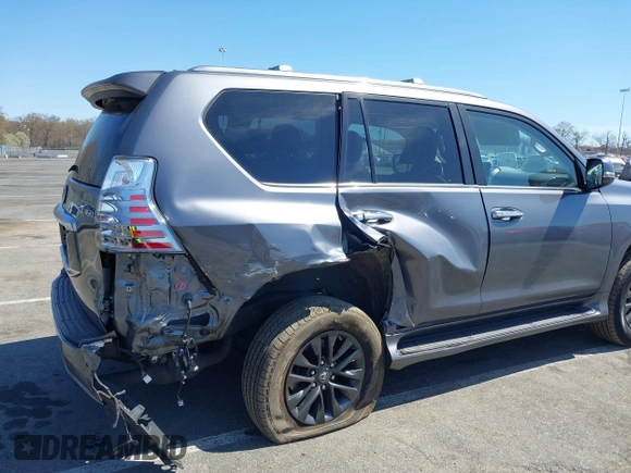 2022 Lexus GX 460 Premium с VIN JTJAM7BX8N5328897, выставлен на аукционе IAAI как лот 42058548 с пробегом 32 143 миль миль и . История ставок и продаж доступна на DreamBid. Изображение 6.