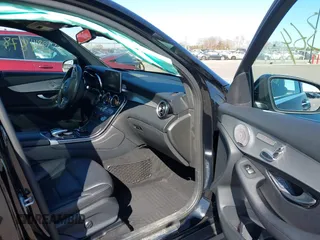 2019 Mercedes-Benz GLC with VIN WDC0G4KBXKF549538, listed as a IAAI auction lot 41878364 with 37,436 mi miles. Bid and sale history available at carsss.com. Image 5.